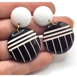 Monet Acrylic Dangle Drop Black White Earrings 2in